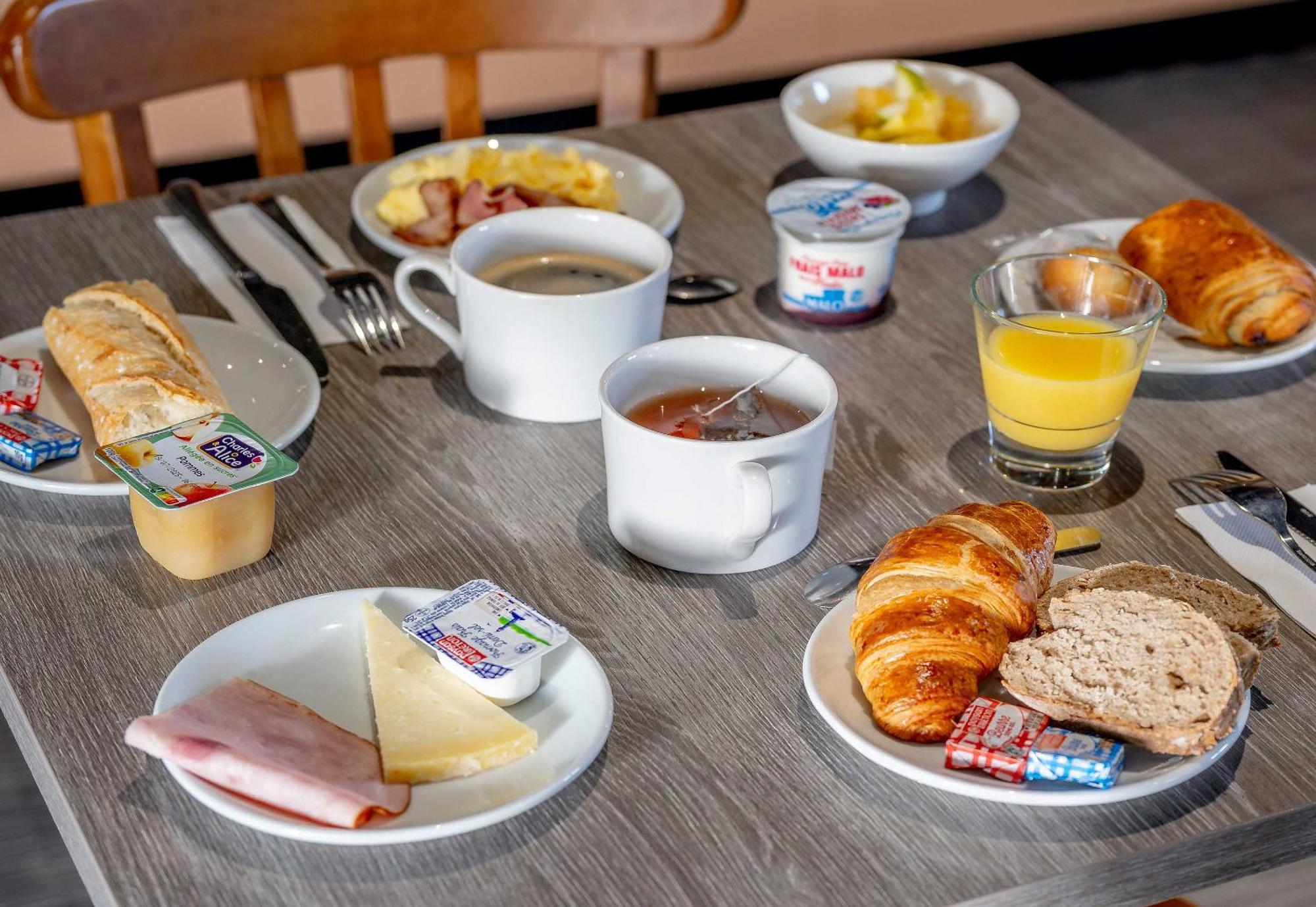 B&B Hotel Bordeaux Merignac Cadera Aeroport Екстер'єр фото