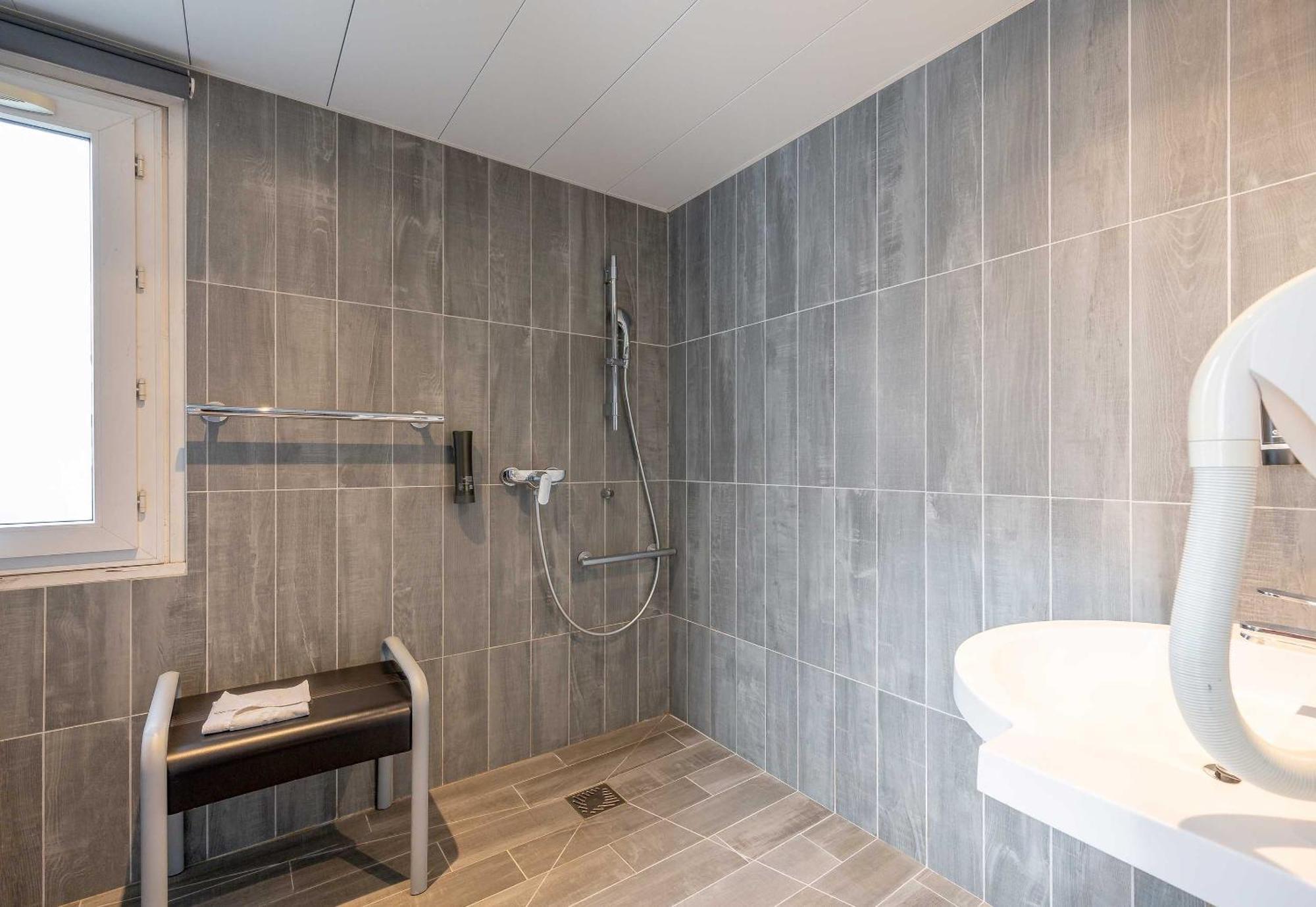 B&B Hotel Bordeaux Merignac Cadera Aeroport Екстер'єр фото