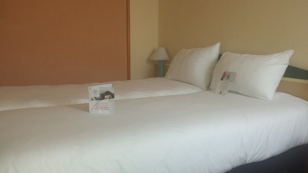B&B Hotel Bordeaux Merignac Cadera Aeroport Екстер'єр фото